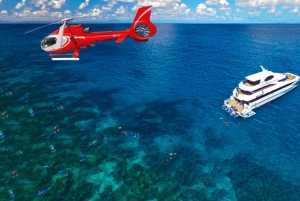 Cairns: Cruise op het Groot Barrièrerif & panoramische helikoptervlucht