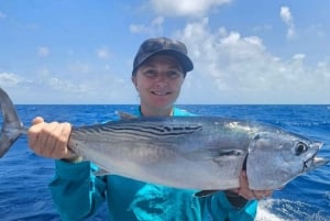 Кэрнс: рыбалка на Большом Барьерном Рифе с обедом