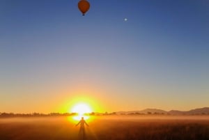 Cairns: Hot Air Balloon Flight with Transfers