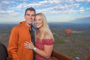 Cairns: Hot Air Balloon Flight with Transfers