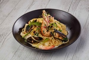 ケアンズ：水族館の夜のガイド付きツアー