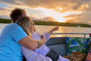 Cairns: Solnedgangscruise med snack og drikkevarer