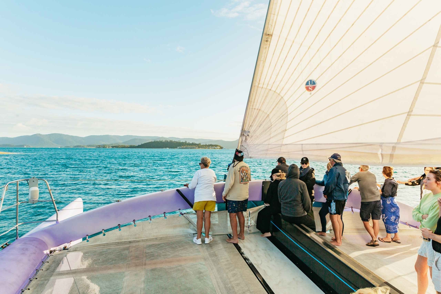 Camira Sunset Sail – Drycker och snacks – Avgång från Airlie Beach