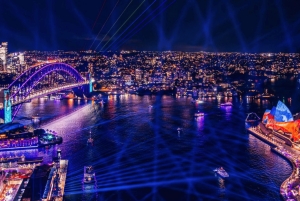 Darling Harbour: Hidas suihkuveneen risteily Vivid Sydney