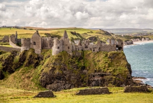 Dublin: Belfast (Titanic or Taxi), Dunluce & Causeway Trip