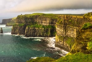 Dublin: Moherin kalliot, Burren ja Galway -päiväretki