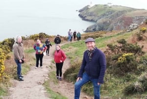 Dublin: Dublin Coastal Hike and Pints & Puppies