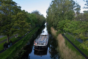ダブリングランドキャナル・クルーズ（ディナー付