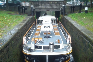 ダブリングランドキャナル・クルーズ（ディナー付