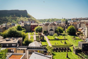 Edinburgh: Big Bus Hop-On, Hop-Off Tour by Open-Top Bus