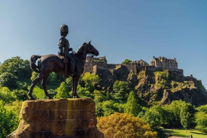 Edinburgh: hop-on-hop-off-tour met open bus