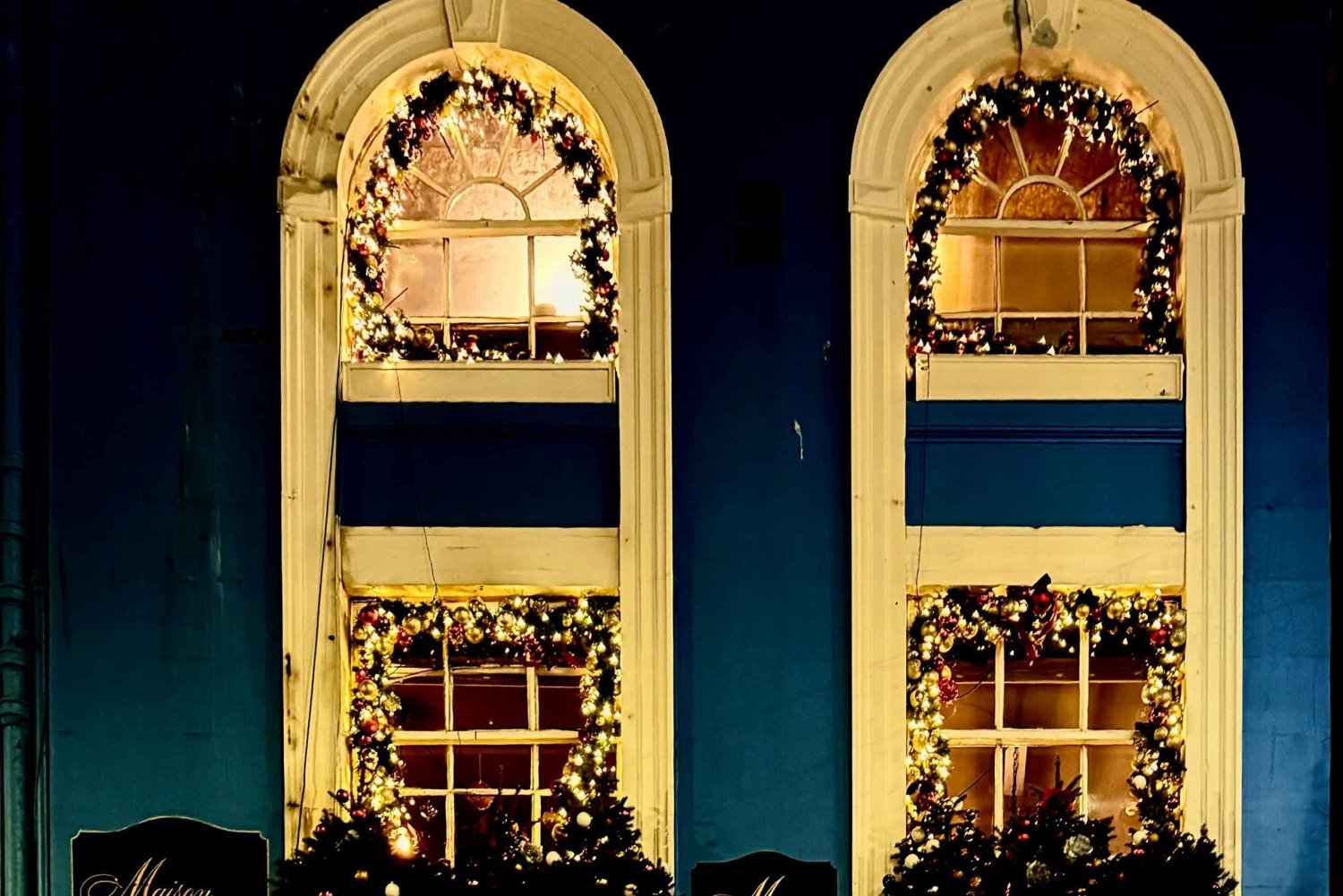 エディンバラ：クリスマスの幽霊ウォーキングツアーをご覧ください