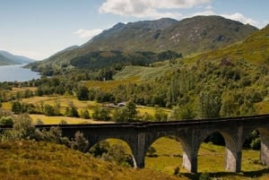 Edimburgo: tour di 2 giorni a Eilean Donan, Loch Ness e Glenfinnan