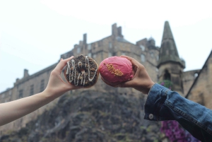 Edinburgh: Julebyvandring med donuts og søde sager