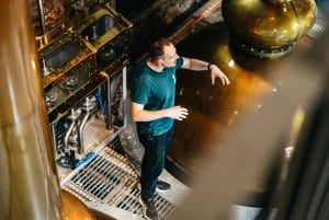 Edimburgo: Visita à destilaria de Holyrood com Whisky e Gin