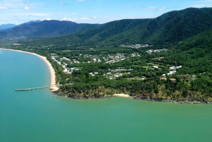 Desde Cairns Vuelo panorámico de 40 minutos en avión con asiento de ventanilla desde los arrecifes