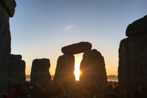 De Londres: Ônibus para o nascer do sol do solstício de verão em Stonehenge
