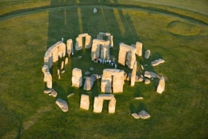 De Londres: Ônibus para o nascer do sol do solstício de verão em Stonehenge