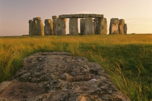 Lontoosta: Stonehenge, Windsor ja Bath Small Group Tour