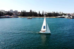 Desde Manly Crucero práctico en yate por el puerto de Sídney