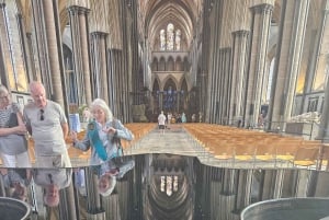 サウサンプトン発ストーンヘンジとソールズベリーのプライベートツアー