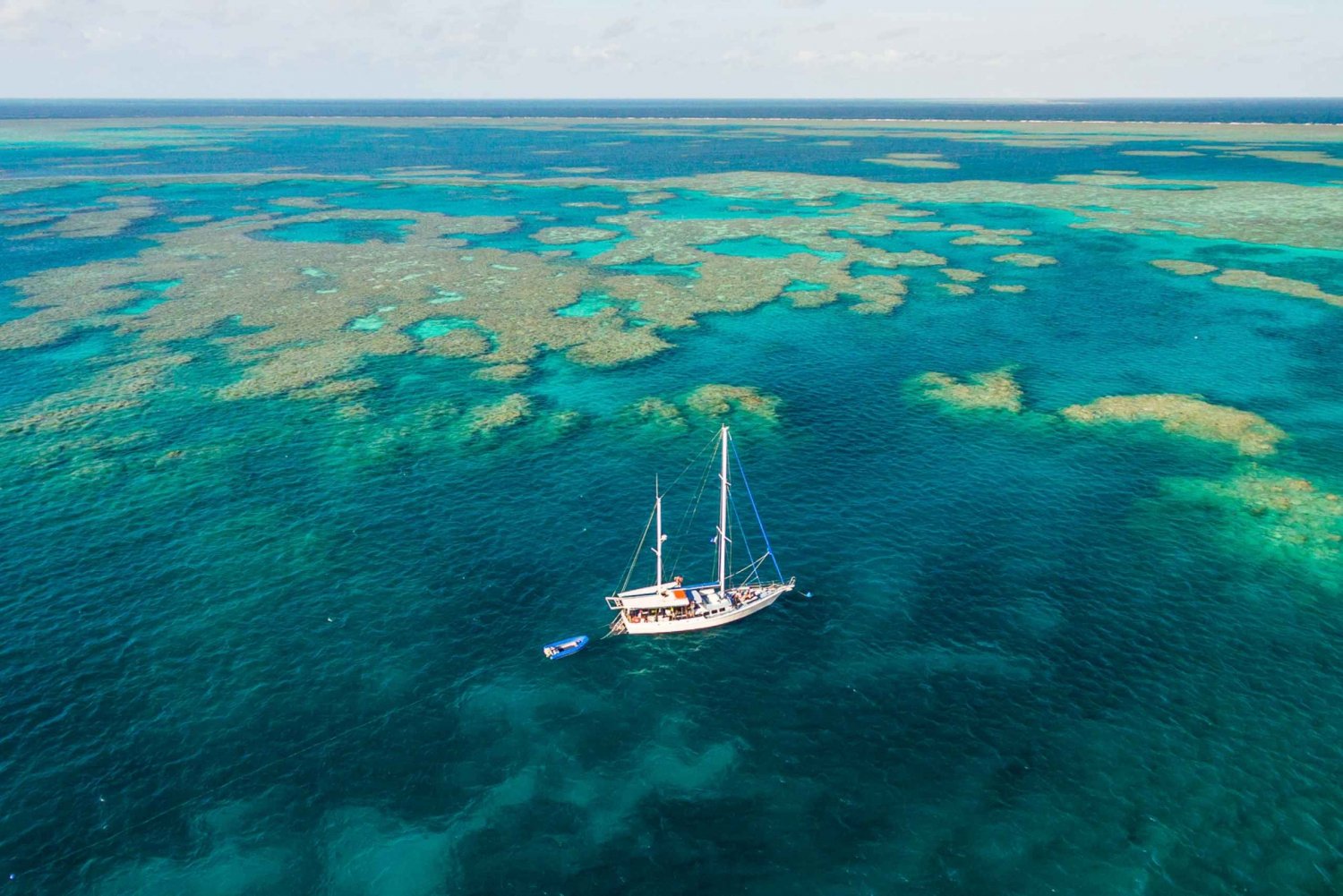 Great Barrier Reef: 3-Day, 2-Night Sail and Dive Whitsundays