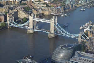 Halvdagsudflugt til London: Themsen-krydstogt, Big Ben og Tower of London