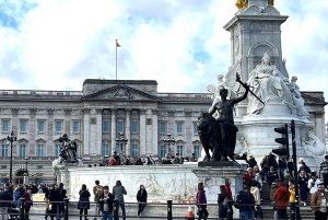 Halvdagsudflugt til London: Themsen-krydstogt, Big Ben og Tower of London