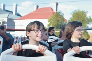 Hobart: 24-Hour Hop-on Hop-off Sightseeing Bus Ticket