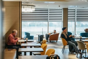 LHR London Heathrow Airport: Plaza Premium Lounge