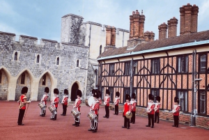 London: 10-timmars privat rundtur (Windsor Castle+Bad+Stonehenge)