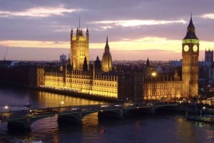 Londen: Stadsrondleiding op kerstavond met diner en nachtmis