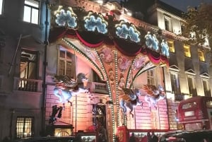 London: Christmas Lights and Festive Pubs Walking Tour