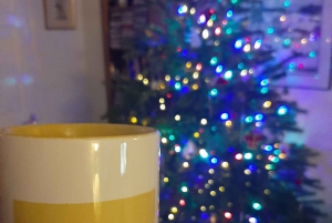 London: Christmas Lights and Festive Pubs Walking Tour