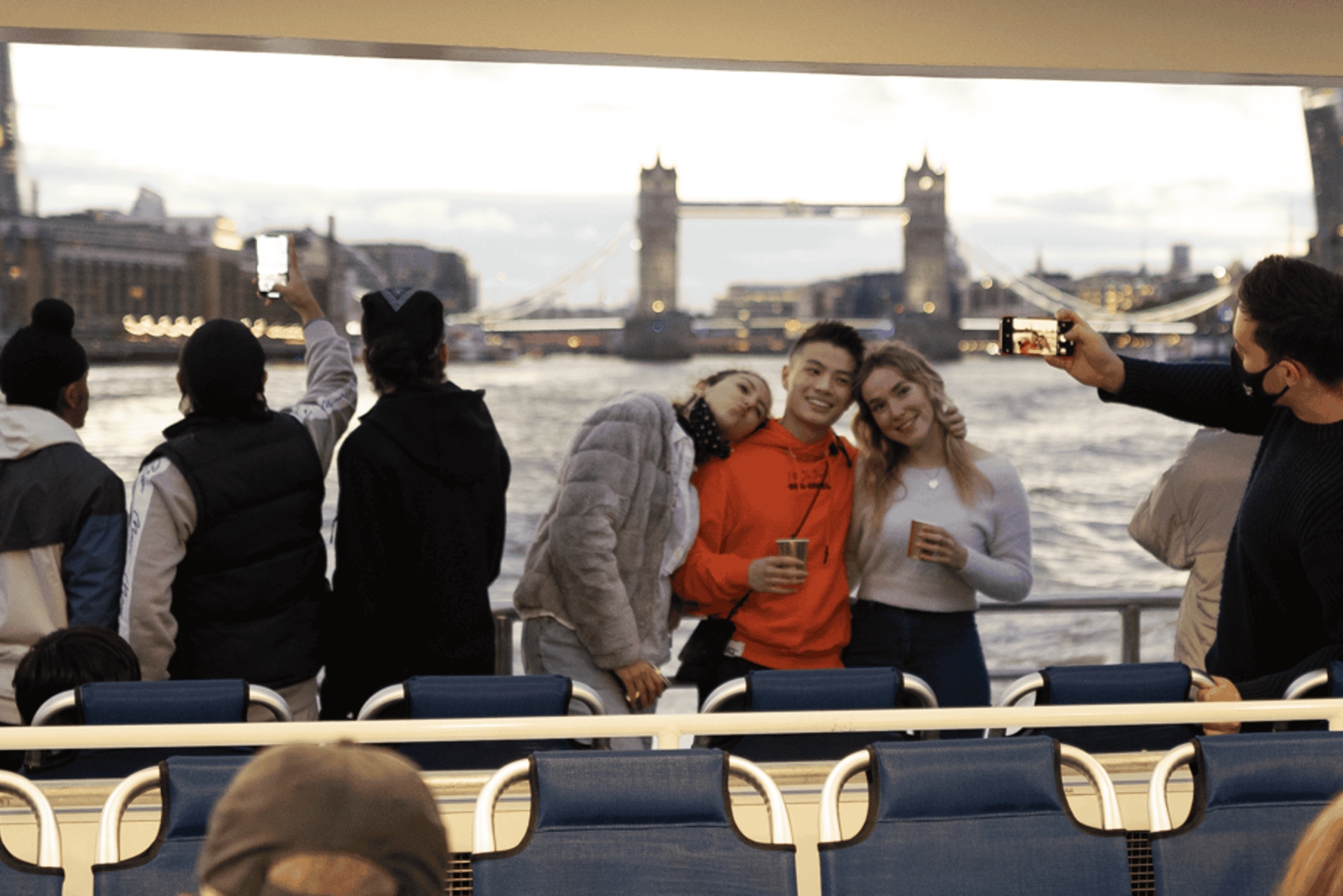 Londres : Carte touristique de 2 jours pour la Tamise (Hop-On Hop-Off)