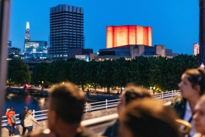 ロンドン：ロンドンの夜の観光オープントップバスツアー