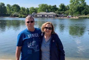 Londres: excursão guiada por monumentos e ruas secundárias em Black Taxi