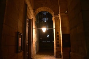 Лондон: частная пешая экскурсия «Призраки и кровь»