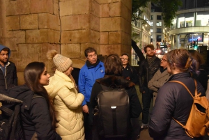 Лондон: частная пешая экскурсия «Призраки и кровь»