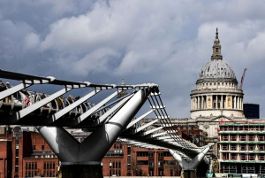 Lontoo: Thames-joen polku (kävelykierros)