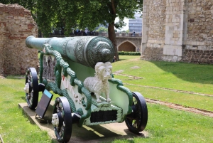 Londres: Tour guiado de la Torre de Londres con opción a las Joyas de la Corona