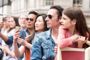 Londres: Torre de Londres, autocarro hop-on hop-off e cruzeiro no rio