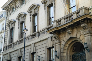 Londres : délicieux beignets et thé dans le West End