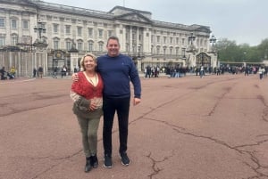 London: Westminster Highlights Black Cab Tour with Pickup