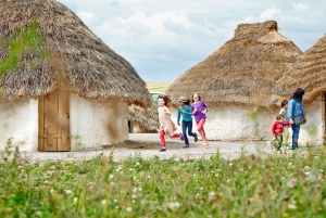 London: Windsor Castle, Stonehenge & Bath Full-Day Tour