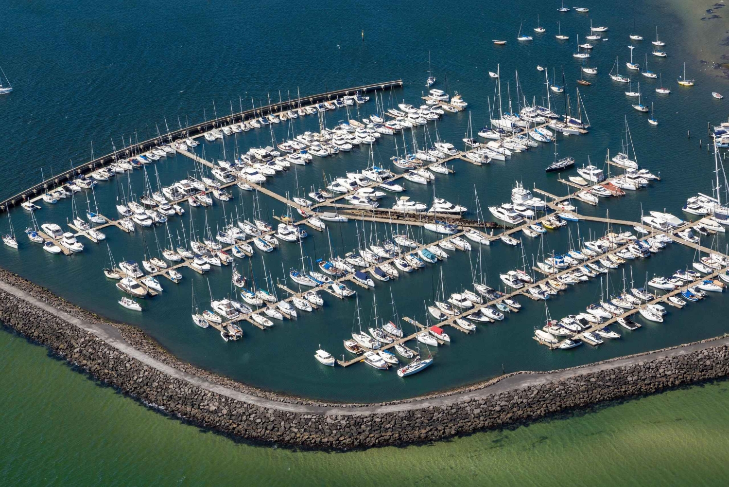Melbourne: Brighton Beach Boxes Vuelo privado en helicóptero