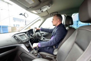 Traslado em MPV: Aeroporto de Gatwick de/para o centro de Londres