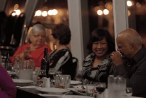 Newcastle: Middagskryssning i hamnen med levande musik