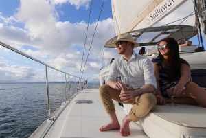 Порт Дуглас: круиз на закате на роскошном катамаране