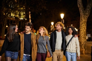 Yksityinen kummituskävelykierros Edinburghissa Canongate Kirkin kanssa